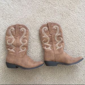 macys jeffrey campbell